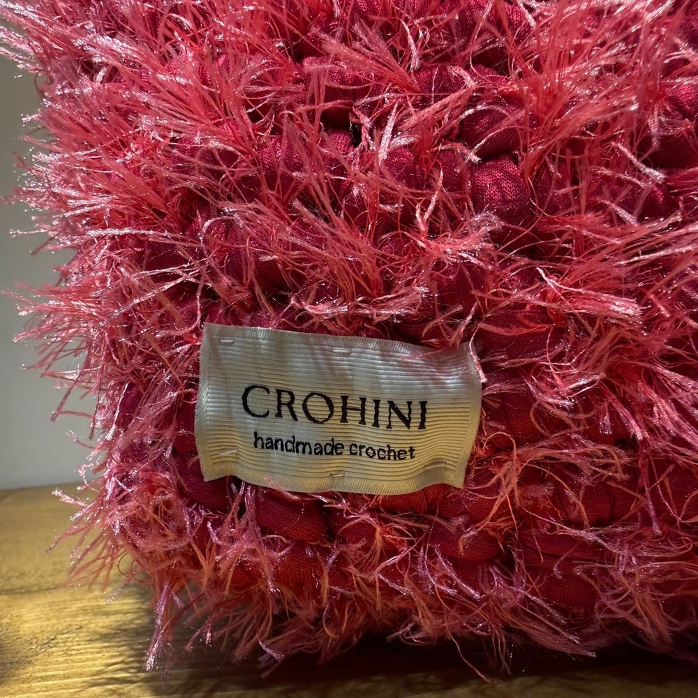Crohini Fluffy Hot Pink Crochet Bag LIINA - Picture 3 of 6